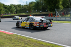 Erfolgreiches NASCAR-Weekend für Renauer Motorsport im englischen Brands Hatch. Zwei zweite Plätze am Sonntag für Dominic Tiroch (Elite 1, Challenger) und Philipp Lietz (Elite 2, Rookie). In der Gesamtwertung ein 21. und ein 16. Platz für Tiroch (Elite 1) und ein 9. und ein 5. Platz für Lietz (Elite 2). Das Team powered by ?dexwet? liegt im Gesamt-Classement nach zwei Renn-Wochenenden von 32 Teams auf Platz 10, das Konkurrenzteam DF1 auf Platz 8. http://bit.ly/1kJiiBj