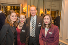 Der Travel Industry Club Austria hat am Mittwoch abend im Wiener Hotel Bristol die neue Plattform Tourismusforschung vorgestellt. Die Initiative soll den Informationsaustausch und die Koordination der österreichischen Forschungslandschaft im Tourismus verbessern. Mit dem Zukunftslabor auf der FERIEN Messe Wien wird ein erstes Zeichen setzt. Im Bild: TIC-Präsident Harald Hafner mit Gästen.