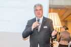 Der Travel Industry Club Austria hat am Mittwoch abend im Wiener Hotel Bristol die neue Plattform Tourismusforschung vorgestellt. Die Initiative soll den Informationsaustausch und die Koordination der österreichischen Forschungslandschaft im Tourismus verbessern. Mit dem Zukunftslabor auf der FERIEN Messe Wien wird ein erstes Zeichen setzt. Im Bild: HSMA-Chef Robert Gutkais.