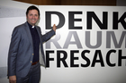 Am 22. Jänner 2015 hat sich der Denk.Raum.Fresach bei einem Pressegespräch in der Alpen-Adria-Universität Klagenfurt der Öffentlichkeit vorgestellt. Der Präsident des Kuratoriums, Hannes Swoboda, informierte über die ersten Maßnahmen, darunter die Veranstaltung der Europäischen Toleranzgespräche am 22. Mai im Bergdorf Fresach. Im Bild: Dompfarrer Peter Allmaier.