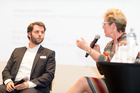 Bei einem stark besetzten Networking-Abend des Travel Industry Club Austria (TIC-A) im Wiener Hotel Le Méridien diskutierten Experten über den Kampf der Reiseveranstalter, Buchungsplattformen und Hotels um den Kunden. Die Zukunft liegt in ausgefeilten Online-Tools und Beratung mit Mehrwert, so das Fazit. Im Bild: Gregoire Landreau von Accor Hotels.