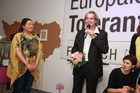 Fotodienst-Album Nr. 2: Nur Gewinner gab es beim Young Poetry Slam im Rahmen der Europäischen Toleranzgespräche in Fresach. PEN-Ciub Austria Präsident Helmuth A. Niederle lobte die hohe Qualität der einzelnen Performances und versprach deren Publikation im PEN-Buch zu den Toleranzgesprächen.