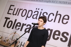 Fotodienst-Album Nr. 2: Nur Gewinner gab es beim Young Poetry Slam im Rahmen der Europäischen Toleranzgespräche in Fresach. PEN-Ciub Austria Präsident Helmuth A. Niederle lobte die hohe Qualität der einzelnen Performances und versprach deren Publikation im PEN-Buch zu den Toleranzgesprächen.