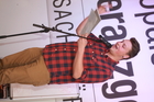Fotodienst-Album Nr. 2: Nur Gewinner gab es beim Young Poetry Slam im Rahmen der Europäischen Toleranzgespräche in Fresach. PEN-Ciub Austria Präsident Helmuth A. Niederle lobte die hohe Qualität der einzelnen Performances und versprach deren Publikation im PEN-Buch zu den Toleranzgesprächen.