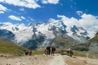 Das Monte-Rosa-Bergmassiv mit Matterhorn und Dufourspitze gehört zu den berühmtesten alpinen Fotomotiven. Auch diese Gletscherregion spürt den Klimawandel.
