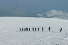 Wiedersehen nach 17 Jahren - pressetext-Tour durchs Land der Arche Noah mit Berg Ararat in der Osttürkei. Im Bild: Abstieg vom Gipfel.