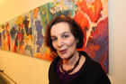 © fotodienst/Katharina Schiffl - Wien 16.11.2009 - Kunst im Parlament: Die Malerin Erika Seywald präsentiert 30 zum Teil großformatigen Arbeiten in Öl und Eitempera. Im Bild: Die Künstlerin.