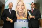 (C) fotodienst/Anna Rauchenberger - Wien 04.05.2006 - Neue Unternehmensstruktur bei Tetra Pak. FOTO v.l.: Dkfm. Wolfgang J. Niestroj (Managing Director, Tetra Pak GmbH) und Ing. Mag. (FH) Otto E. Belohlavek ( Commercial Director,  Tetra Pak GmbH).