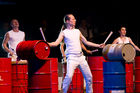 Studenten der FHTW luden zahlreiche Gäste zur Verleihung des Deutschen Preises für Wirtschaftskommunikation. Als Veranstaltungsort diente diesmal der Admiralspalast. FOTO: Show Act - Big Drums. (C)Fotodienst/Jan-Paul Kupser