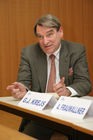 (C) Fotodienst/Anna Rauchenberger - 30.11.2007 - Wien - Österreichische Gesellschaft für Probiotische Medizin: Forschungserfolg bei Probiotika. FOTO: o.Univ. - Prof. Dr. Günter J. Krejs (Universitätsklinik für Innere Medizin, Medizinische Universität Graz)