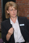 (C) Anna Rauchenberger - Wien 31.05.2007 - Dagmar Niedereder (GF 3Com) präsentiert ?Open Service Networking? (OSN) von 3Com - ein neue Initiative und die Möglichkeit, auf einer Linux-basierten Plattform die Technik von verschiedenen Anbietern zu integrieren.