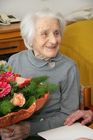 (C) fotodienst/Anna Rauchenberger - Wien 19.02.2007  - Gratulation zum 102. Geburtstag von Johanna Hilger durch die Bezirksseniorenbeauftragte und die Direktorin der Kursana Residenz Wien-Tivoli. FOTO: Johanna Hilger (102 Jahre).