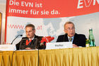 (C) fotodienst/Gudrun Krieger - Wien 12.12.2006  - Wert schaffen - Stärken nutzen: EVN zieht positive Bilanz für 2005/06. Heute wurden im Hotel Bristol die hervorragenden Ergebnisse der Jahresbilanz 2005/06 des österreichischen Energiekonzerns EVN präsentiert. Vorstandssprecher Dr. Burkhard Hofer und der Leiter der Finanzabteilung Mag. Dr. Michael Längle  freuen sich deutliche Ergebnissteigerungen im vergangenen Geschäftsjahr verzeichnen zu können. Der enorme Profit aus dem Osteuropakurs ist unumstritten. FOTO: rechts Dr. Burkhard Hofer, links Mag. Dr. Michael Längle