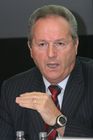 (C) fotodienst/Anna Rauchenberger - Wien 06.11.2006 - Jahrespressekonferenz 'Erdgas' des Fachverbandes Gas Wärme. FOTO: Dir Ing. Mag. Helmut Miksits (Obmann des Fachverbands Gas Wärme).
