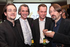 Bild: PR-Consulter Jochen Noack, Wilfried Seywald, Fritz Vesely und Hermann Vogtenhuber. Die PR-Consulter Temmel, Seywald & Partner haben Dienstag abend in der Businesslounge k47 in Wien ihr 20jähriges Bestehen gefeiert. Unter den Gratulanten waren zahlreiche Vertreter und Kunden aus Politik, Wirtschaft und Medien, allen voran Ex-Europastaatssekretär Peter Jankowitsch, BEKO-Vorstandschef Peter Kotauczek, Triconsult-Geschäftsführer Felix Josef, Report-Herausgeber Alfons Flatscher, ORF-Kulturchef Martin Traxl und der Geschäftsführer des Österreichischen Wirtschaftsverlags, Thomas Zembacher. Agenturgründer Wilfried Seywald verglich die Arbeit in der Kommunikationsbranche in seiner Begrüßungsrede mit Höchstleistungen im Spitzensport.
