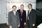 (C) fotodienst/ Arno Meusburger; Unter dem Titel 'The Company is the news' hat die Nachrichtenagentur pressetext gemeinsam mit dem Social Business Experten SVAX  einen Multimedia-Workshop konzipiert, der die Zukunft der Kommunikation in drei Modulen an einem Nachmittag behandelt. Foto: Referenten Martin Wolfram (News on the media), Thilo Baum und Dr. Wilfried Seywald (pressetext)
