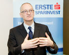(c) fotodienst/Anna Rauchenberger - Wien, am 24.01.2012 - ERSTE-SPARINVVEST registriert wachsendes Interesse an Unternehmensanleihen und Aktienfonds. FOTO Wolfgang Pinner, Head of Sustainable Investments, ERSTE SPARINVEST: