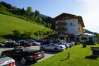 © Fotodienst / Adolf Seywald: Mercedes Cabrio Treffen 10. bis 13. Mai 2012 in Berg im Drautal. Liebhaber legendärer Sportwägen aus sieben Jahrzehnten trafen sich im Ferienhotel Glocknerhof zum Informations- und Erfahrungsaustausch.
