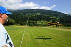 Hotel Glocknerhof - 30. Modellflugwoche. Im Mittelpunkt des mehrtägigen Treffens am Glocknerhof in Berg im Drautal standen Schönheits- und Geschicklichkeits-Flugwettbewerbe für Modellsegler und Motorflieger. Mehr als 30 aktive Sportler zeigten ihr Können mit den ferngesteuerten Modellen bei traumhaften Kaiserwetter.