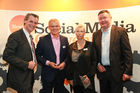 Kommunikationsverantwortliche aus über 50 Unternehmen trafen sich am 9. September im Wiener Parkhotel Schönbrunn zur Social Media Convention 2012. Zehn Experten referierten über die verkehrte Welt von Social Media und die neue Logik der Wertschöpfung im Web 2.0. Veranstalter war die Nachrichtenagentur pressetext. Im Bild: Moderator Wilfried Seywald, Keynote-Speaker Prof. Dr. Anton Meyer von der Ludwig Maximilians Universität München, PRVA-Präsidentin Ingrid Vogl und DMVÖ-Präsident Anton Jenzer.