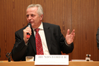 (c)fotodienst/ Sarah-Maria Kölbl, Wien am 4.12.2012, im Bild: Rudolf HUNDSTORFER (Bundesminister für Arbeit, Soziales und Konsumentenschutz)