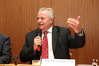 (c)fotodienst/ Sarah-Maria Kölbl, Wien am 4.12.2012, im Bild: Rudolf HUNDSTORFER (Bundesminister für Arbeit, Soziales und Konsumentenschutz)