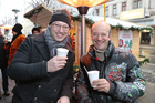  (c) fotodienst/Katharina Schiffl - Wien, am 23.12.2012 - Sozialmarkt Wien-Gründer Alexander Schiel und Gesellschaftsexpertin Andrea Buday laden zum Ende der Punschsaison zugunsten des karitativen Vereins.