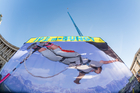 Bungee Jumping: Weltrekordsprung mit implantierter Linse