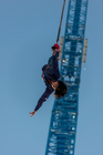 Bungee Jumping: Weltrekordsprung mit implantierter Linse