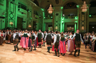  (c) fotodienst/Katharina Schiffl - Wien, am 10.01.2014 - Der Steirerball lockt immer mehr Gäste in die Wiener Hofburg.