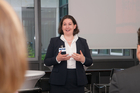 17. DIRK-Konferenz eröffnet. Im Bild: Caroline Krohn, Corporate Relations Manager beim Kommunikations-Beratungsunternehmen NetFederation