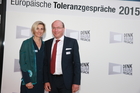 Europäische Toleranzgespräche 2015: Empfang für die Denker und Philosophen am 21. Mai 2015 im Hotel Holiday Inn in Villach. Im Bild: Matthias Kapeller, Pressesprecher von Bischof Alois Schwarz, und seine Frau Andrea.