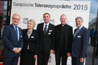 Europäische Toleranzgespräche 2015: Empfang für die Denker und Philosophen am 21. Mai 2015 im Hotel Holiday Inn in Villach mit Denk.Raum.Fresach-Präsident Hannes Swoboda, Helli Thelesklaf, Superintendent Manfred Sauer, Generalvikar Engelbert Guggenberger und Landeshauptmann Peter Kaiser. 