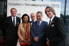 Europäische Toleranzgespräche 2015: Empfang für die Denker und Philosophen am 21. Mai 2015 im Hotel Holiday Inn in Villach. Im Bild: Superintendent Manfred Sauer, Dichterin Philo Ikonya, Denk.Raum.Fresach-Präsident Hannes Swoboda, Bundespräsident Heinz Fischer, Organisator Wilfried Seywald. 