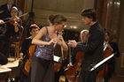 Konzert im Festsaal der Industriellenvereinigung. Foto: mit Dirigent Pierre Hoppé, Solistin Birgit Ramsl und dem Ensemble der Philharmonia Wien.                               