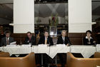 (c) fotodienst/Dan Carabas - Wien 06.11.07 - BV. Speakers Lounge des Österreichischen Generikaverbandes (OEGV) - FOTO v.li.: Dr. Christoph Leprich, Franz Bittner, Univ.-Prof. Dr. Franz Böhmer, Dr. Peter Eichler, Dr. Gabriela Petrovic
