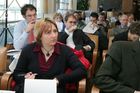 (C) fotodienst/Anna Rauchenberger - Wien 21.02.2006 - Umsatzhoch in der Region bringt Produktionsrekord in Wien: Sehr gute Bilanz der Henkel CEE. FOTO: Großes Medieninteresse bei der Pressekonferenz.