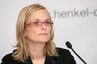 (C) fotodienst/Anna Rauchenberger - Wien, 25.02.2009 - Henkel CEE: Umsatzplus 2008 und Investmentpläne 2009. FOTO: Dr. Sabine Schauer, Leiterin Corporate Communications Henkel Europe, Middle East and Africa