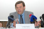 (c) Fotodienst / Daniel K. Gebhart - Wien 19.04. 2006 - 'Quit and Win': Auch 2006 wieder im Einsatz für die Rauchfreiheit. FOTO: Dr. Peter Hesse (Österreichische Ärztekammer)