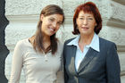 Nur die Besten sollen Lehrer werden. 
Foto v.li:  Alena Oberlerchner (angeh. Studentin PH Wien); Mag.Dr.Dagmar Hackl (Rektorin PH Wien)
©fotodienst/Nadine Bargad