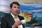 Seit 1706 prägt Twinings Teekultur, Teegenuss und Handel. Bild: Stephen Twining (Director of Corporate Relations bei Twinings, Mitglied der berühmten Tee-Dynastie). Foto: Anna Rauchenberger, am 25.01.06