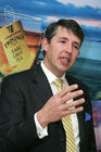Seit 1706 prägt Twinings Teekultur, Teegenuss und Handel. Bild: Stephen Twining (Director of Corporate Relations bei Twinings, Mitglied der berühmten Tee-Dynastie). Foto: Anna Rauchenberger, am 25.01.06