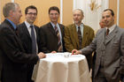 (C)fotodienst/Mag. Daniel Katzinger - Wien 29.03.20073. Information-Security-SymposiumFoto v.l.: DI Wolfgang Liedermann (WGKK), Dragan Simic (Ericsson), Mag. Josef Heinschink (LAD-EDV), Brunthaler (Ericsson), Michael Meixner (CPB SOFTWARE AG)