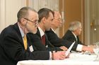 (C) fotodienst/Anna Rauchenberger - Wien 29.03.2006 - 2. Information-Security-Symposium in Wien. FOTO v.l.: Edward J. Humphreys (Conventor JTC1/SC 27/WG1), DI Josef Weber (Leiter des Bereiches Service & Network Operation, Telekom Austria AG), Dr. Günther Schreiber (akkreditierter Wirtschaftstrainer, CIS GmbH, Quality Austria), Mag. Peter Reichert (Präsident der Österr. Vereinigung für Qualitätssicherung).