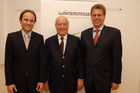 Pressekonferenz - Jahresergebnis 2006 und Prognose 2007
Mag. Günther Kamml, Rainer Bartram, Ing. Walter Aumayr