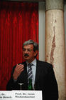 (C) fotodienst/ Marco Frauchiger - Bern 20.03.2006 – Präsentation der Resultate der vorgenommenen Studie und Roundtable-Gespräche im Berner Bellevue Palace. FOTO: v.l Prof. Dr. Iwan Rickenbacher (Kommunikationsberater).