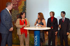 (C)fotodienst/Mag. Daniel Katzinger - Baden 09.05.20072007 wird der ECDL 10 Jahre „alt“. Foto v.l.: Florian Kragulj, Sandra Koppanyi, Nika Tribe (Moderatorin), Claudia Schwinghammer, Christop Alge  