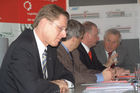 'Spatenstich 07-04-2006 - Quehenberger baut neues Logistikzentrum in Enns':  - Foto: www.iManufaktur.at