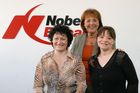 (C) fotodienst/Anna Rauchenberger - Wien 27.03.2006 - FOTO v.l.: Michaela Przybylski, Margit Zak, Sonja Amschl (Team Nobel Biocare).