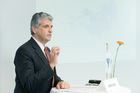 Volksbank International AG - Pressekonferenz, Foto: Vorstandsvorsitzender Dr. Friedhelm Boschert
